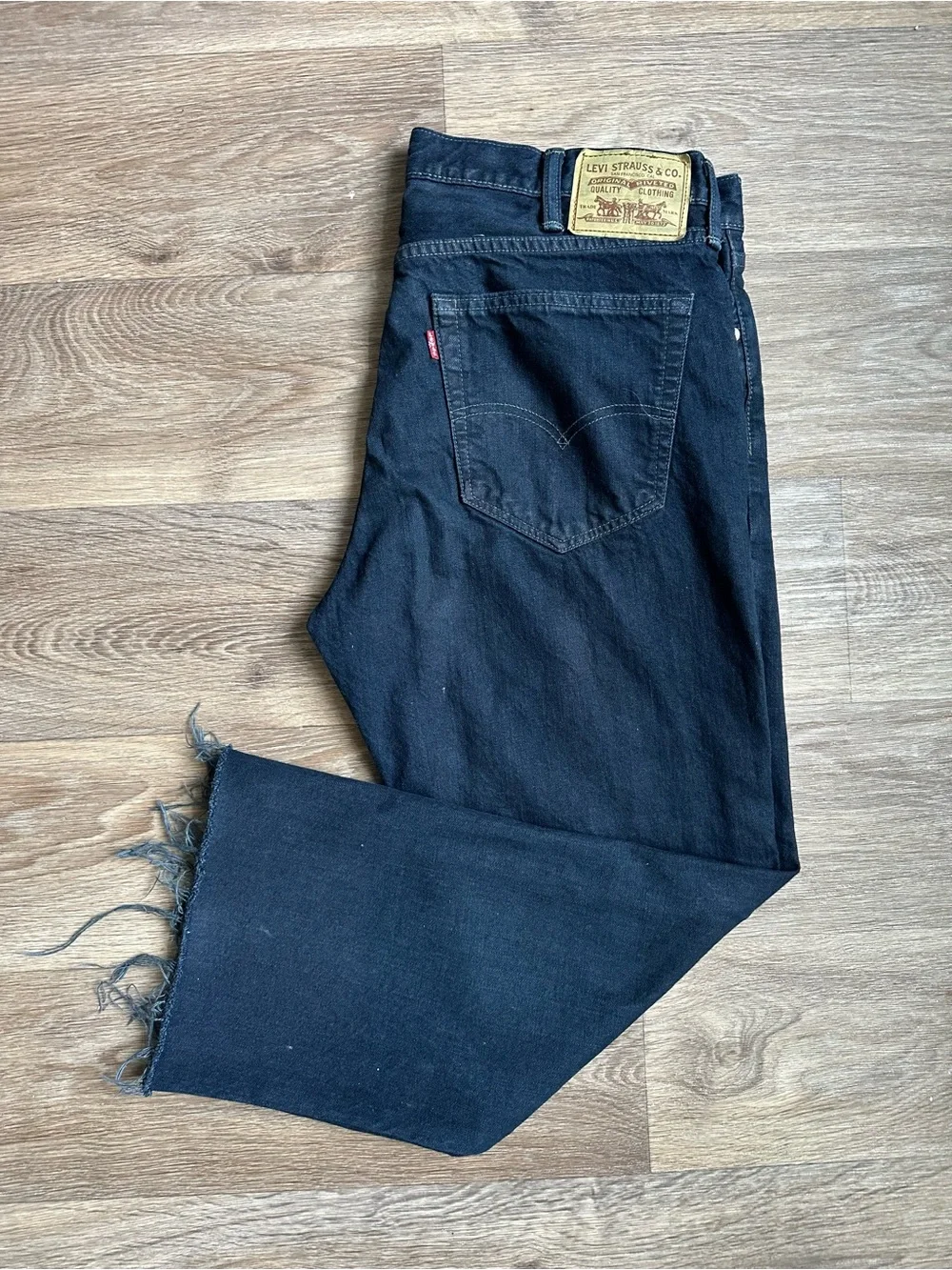 Levi's 501 Original Men’s Jeans 38x32 Dark Wash Raw Hem Button Fly Straight Leg